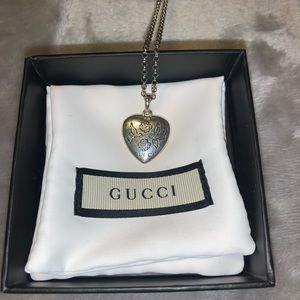 Gucci Blind For Love Necklace